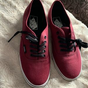 Like new burgendy vans